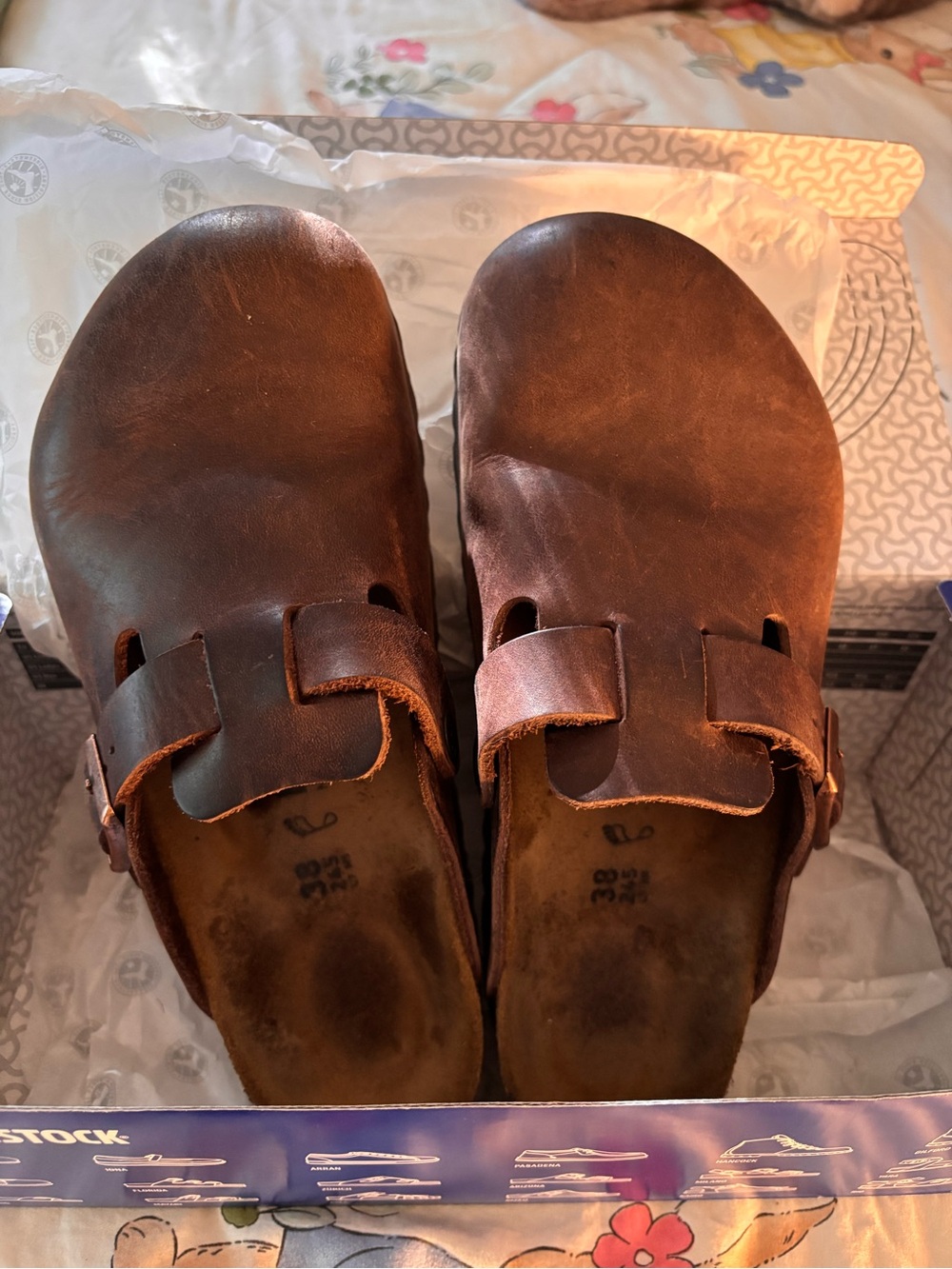 Belts not visible; likely Footwear Box Label